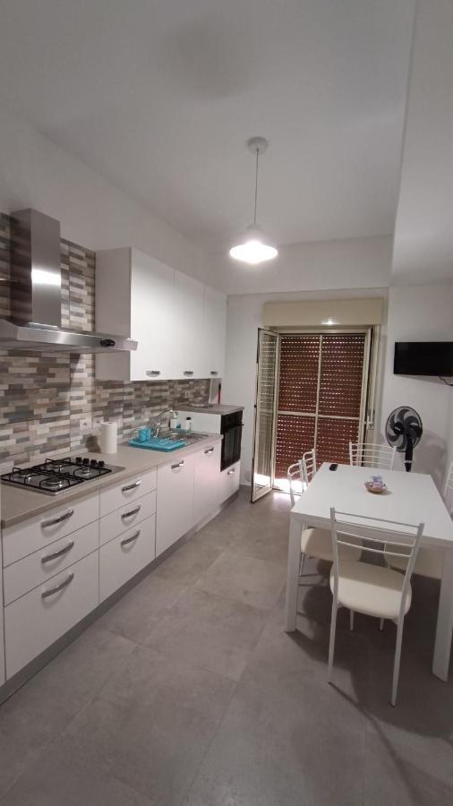 Nunnitta's Apartament Ali Terme
